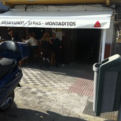 Terraza Cáliz - El bar de desayuno de toda la vida y la cerveza del medio dia