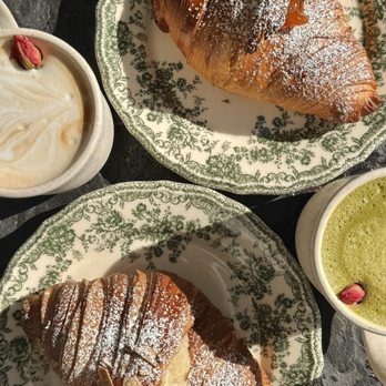 Il Giardino di Lilli - Apricot (top) and almond (bottom) croissants. - Coffee & Tea Near Me - San Diego, California Il Giardino di Lilli - Apricot (top) and almond (bottom) croissants. - Coffee & Tea Near Me - San Diego, California