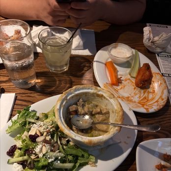 Elephant & Castle - Chicken pot pie and Buffalos wings. - Pubs Near Me - Chicago, Illinois Elephant & Castle - Chicken pot pie and Buffalos wings. - Pubs Near Me - Chicago, Illinois