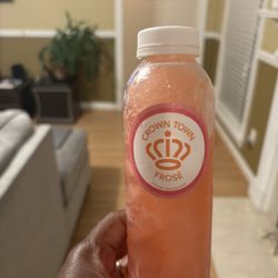 Strawberry Kiwi Frosé'
