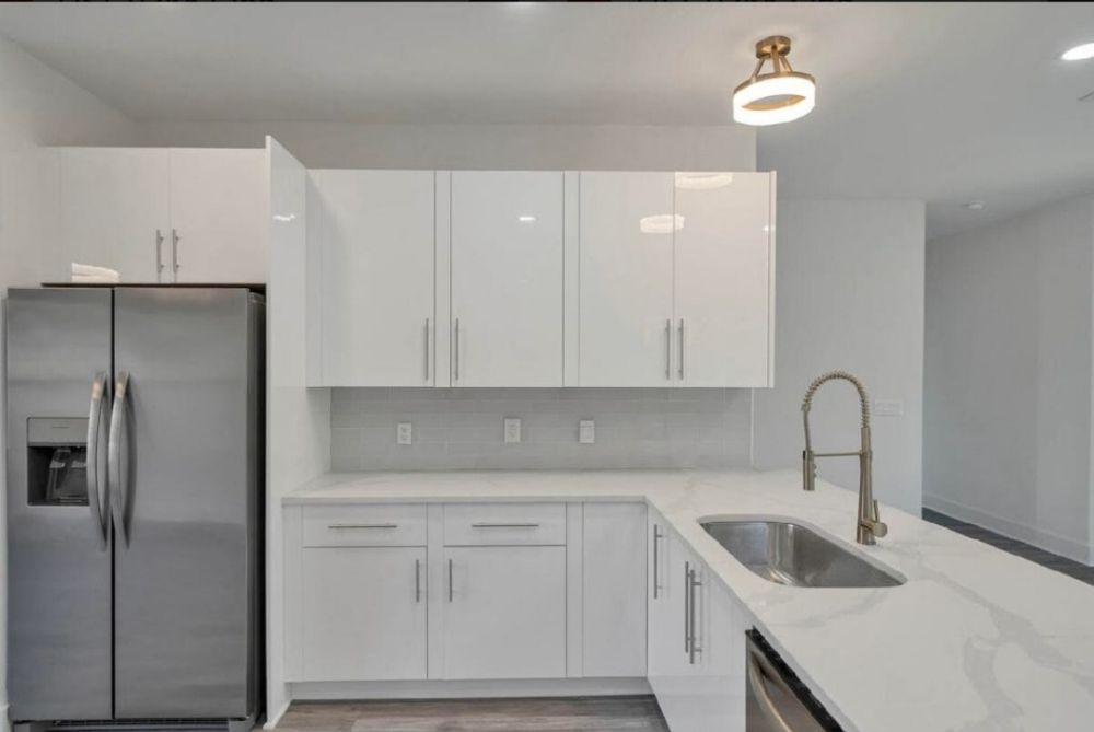 Slide of Southern Excellence Contracting