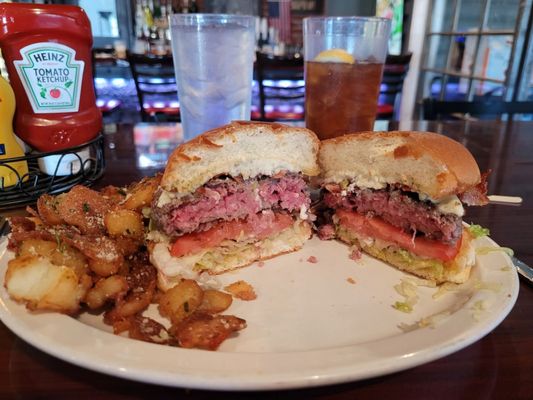 B1 Tavern, 1967 Cass Lake Rd, Keego Harbor, MI 48320, US - MapQuest