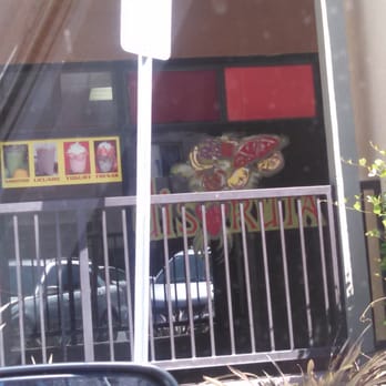 Disfruta - Outside the location - Desserts Near Me - San Marcos, California