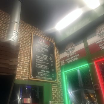 Gitto's Pizza - Pizza Near Me - Orlando, Florida