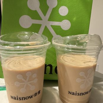 Naisnow Bakery - Bakeries Near Me - Long Island City, New York