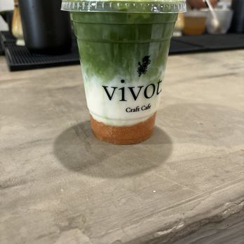 Vivot Craft Cafe - White peach matcha w/ oat 50% sweet - Bubble Tea Near Me - Fullerton, California
