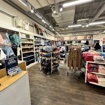 Aéropostale - Men's Clothing Near Me - Freehold, New Jersey Aéropostale - Men's Clothing Near Me - Freehold, New Jersey