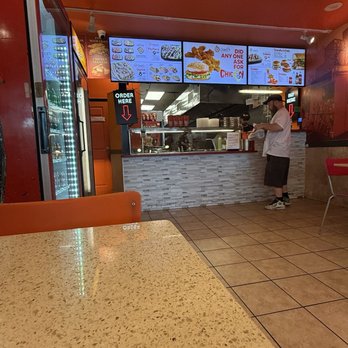 Shah's Halal Food - Halal Near Me - Hicksville, New York Shah's Halal Food - Halal Near Me - Hicksville, New York