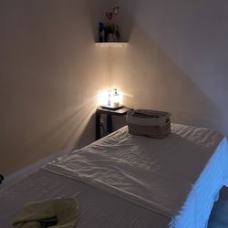 Fantastic Spa - The massage room.