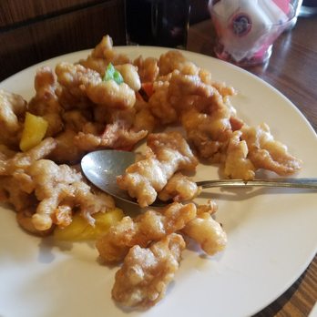 Furi Chinese Restaurant - Sweet and sour pork. My mom usually hates this dish when we've tried it at other restaurants, but this time she asked for seconds! - Cantonese Near Me - Edmonds, Washington Furi Chinese Restaurant - Sweet and sour pork. My mom usually hates this dish when we've tried it at other restaurants, but this time she asked for seconds! - Cantonese Near Me - Edmonds, Washington
