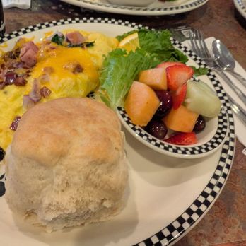 Black Bear Diner Las Vegas - Tropicana Ave - Diners Near Me - Las Vegas, Nevada