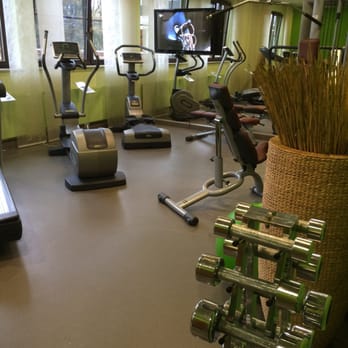 Land & Golf Hotel - Hotels Near Me - Stromberg, RP