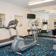 Comfort Inn Suites 28 Photos 17 Reviews Hotels 1 Comfort