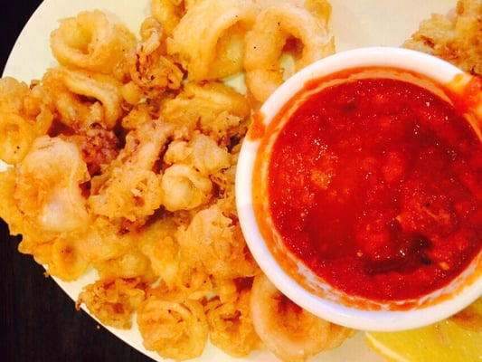 Leo's Casa Calamari by null