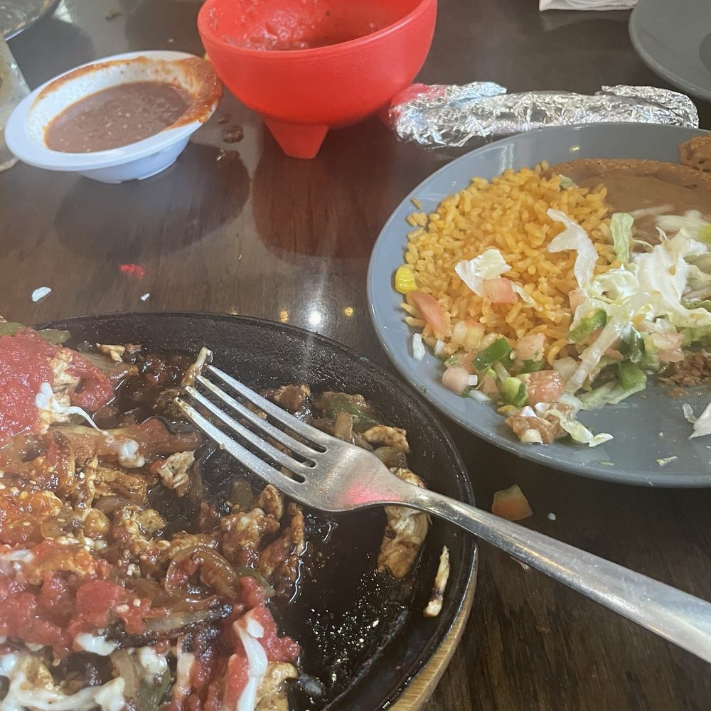 Senor Lopez - Sorry, half eaten chicken fajitas - New American Near Me - Tellico Plains, Tennessee Senor Lopez - Sorry, half eaten chicken fajitas - New American Near Me - Tellico Plains, Tennessee