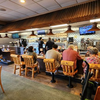 Black Bear Diner San Rafael - Diners Near Me - San Rafael, California