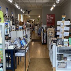 Wheatgrass Bookshop 