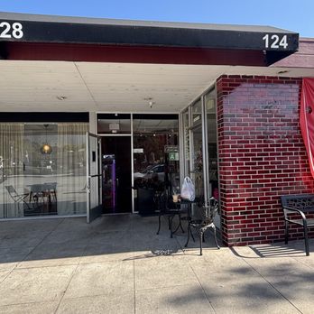 Yi's Cafe - Coffee & Tea Near Me - Arcadia, California