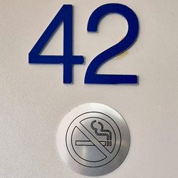 Hotel Nibelungen Hof - Zimmertür