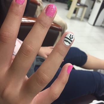 Pure Zen Nails SPa - My daughter's nail polish by Tran. Came out so nice and so well done! - Nail Salons Near Me - Rancho Cucamonga, California Pure Zen Nails SPa - My daughter's nail polish by Tran. Came out so nice and so well done! - Nail Salons Near Me - Rancho Cucamonga, California