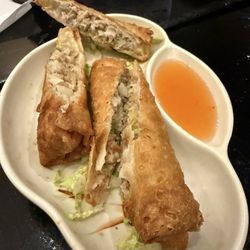 Fu Hou Sushi Bar & Restaurant - Eggroll