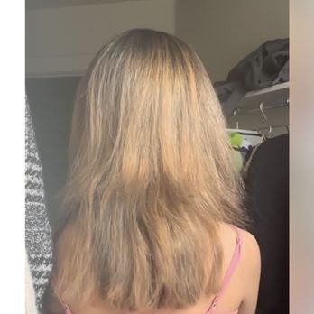 Hair By Britny - The "balayage" that Britney did for me. Charged $300 for this shit - Hair Extensions Near Me - Sandy, Utah Hair By Britny - The "balayage" that Britney did for me. Charged $300 for this shit - Hair Extensions Near Me - Sandy, Utah