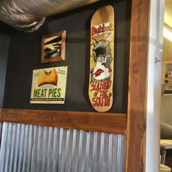 Bubba's Catfish-2-Go - Atmosphere