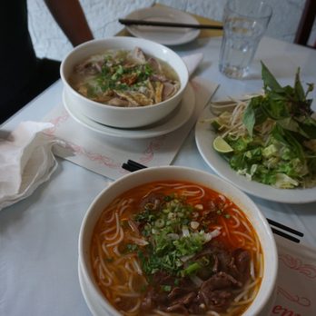 Vietnam Palace Restaurant - Bun Bo Hue and duck noodle soup - Vietnamese Near Me - Ottawa, Ontario