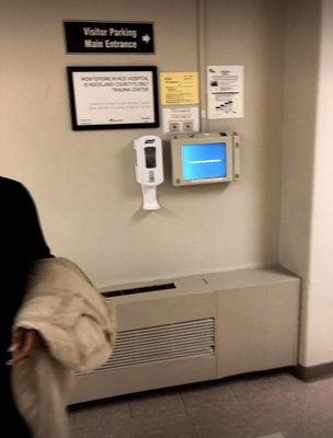 Montefiore Nyack Hospital by null