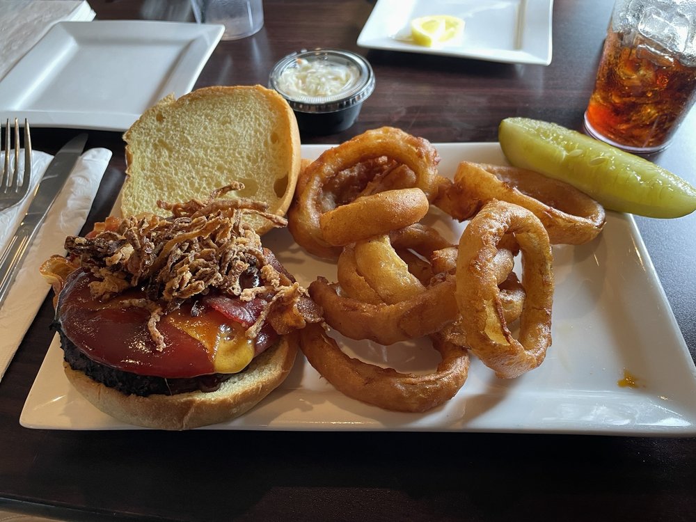 O’CONNOR’S PUB & RESTAURANT Updated August 2024 631 Schuyler Ave