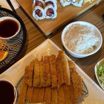 Azuma Sushi - Sushi Bars Near Me - Seattle, Washington
