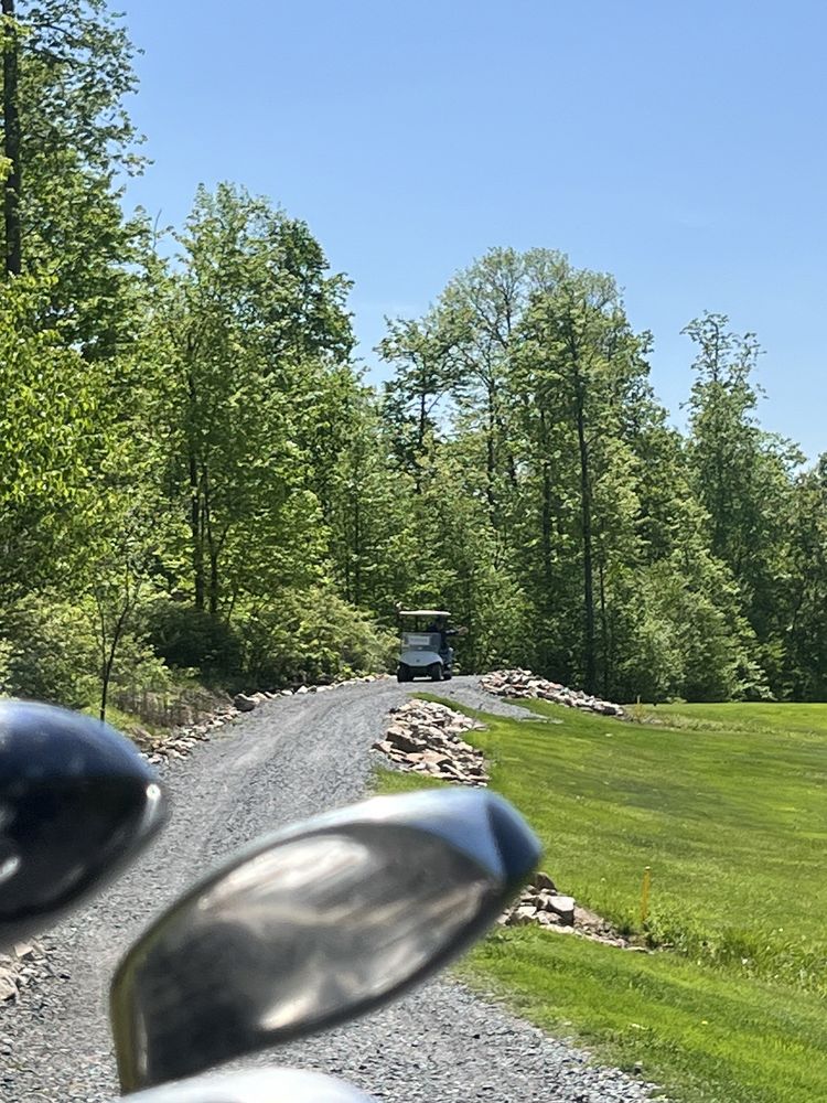 Skytop Mountain Golf Club Logo