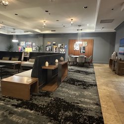 Silver Cloud Hotel - Seattle Broadway - Lobby