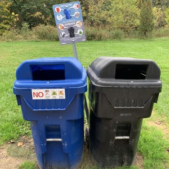 Birkdale Ravine - Birkdale Ravine - please do your part in keep our parks clean - Parks Near Me - Toronto, Ontario Birkdale Ravine - Birkdale Ravine - please do your part in keep our parks clean - Parks Near Me - Toronto, Ontario