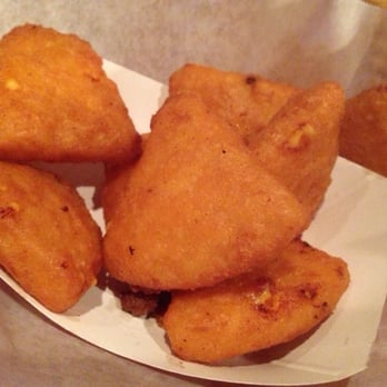 Dotty Dumpling's Dowry - Mac and cheese wedges! So delicious!!! - Burgers Near Me - Madison, Wisconsin