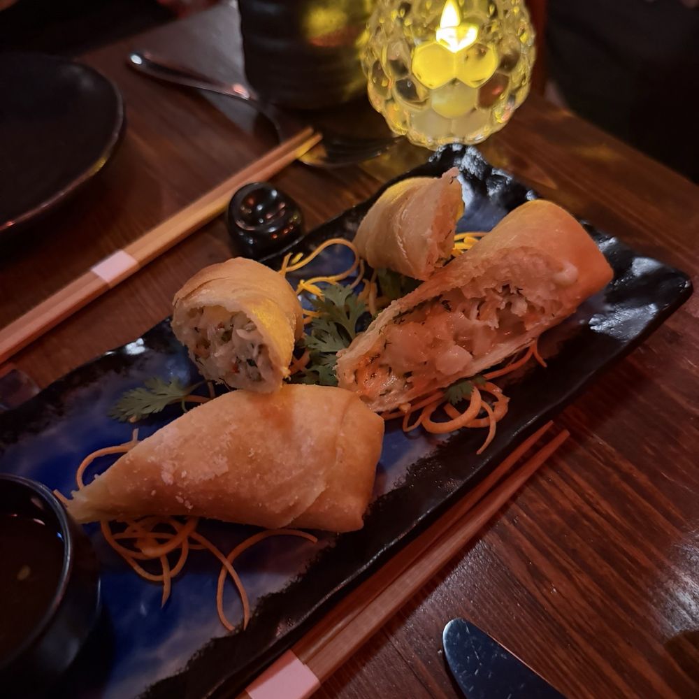 Chinaloa - Gobernador Spring Roll - Asian Fusion Near Me - Brooklyn, New York Chinaloa - Gobernador Spring Roll - Asian Fusion Near Me - Brooklyn, New York