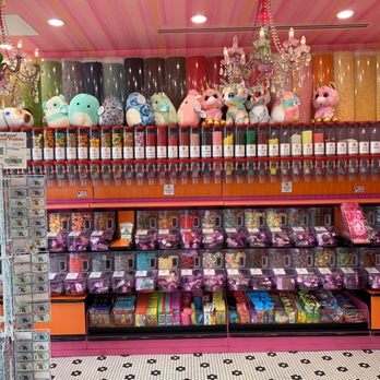Sloan's - Candy Wall - Ice Cream & Frozen Yogurt Near Me - Lauderdale By the Sea, Florida Sloan's - Candy Wall - Ice Cream & Frozen Yogurt Near Me - Lauderdale By the Sea, Florida