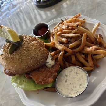 À L'ouest - Fish sandwich $21 - French Near Me - San Diego, California À L'ouest - Fish sandwich $21 - French Near Me - San Diego, California