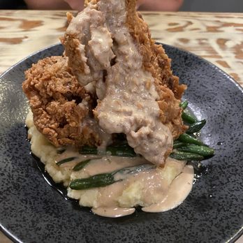 Reid's Cafe - Fried chicken - Seafood Near Me - Sugar Mountain, North Carolina Reid's Cafe - Fried chicken - Seafood Near Me - Sugar Mountain, North Carolina