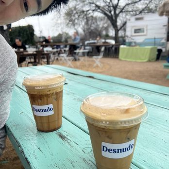 Desnudo Coffee - Coffee Roasteries Near Me - Austin, Texas