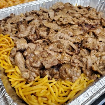Noodle Express - Tasty beef on top of noodles - Asian Fusion Near Me - Spokane, Washington