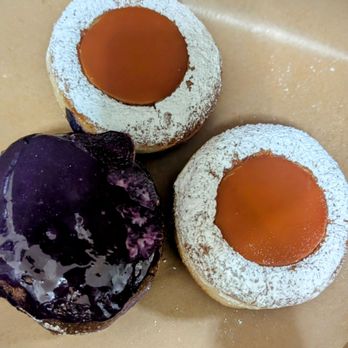 Kora - Finally!!!! Some yummy leche flan and ube doughnuts. They sell out fast. Have to get there early. - Filipino Near Me - Sunnyside, New York Kora - Finally!!!! Some yummy leche flan and ube doughnuts. They sell out fast. Have to get there early. - Filipino Near Me - Sunnyside, New York