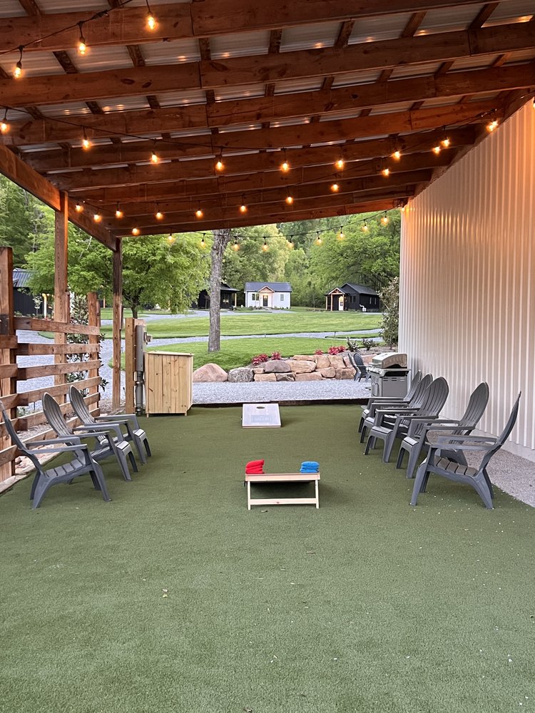 ANSON ARBOR FARM Updated June 2024 726 Bates Gibson Rd, Sevierville, Tennessee Vacation