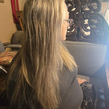 Spoleti Salon - Oh I needed a cut and dye. - Blow Dry/Out Services Near Me - Austin, Texas