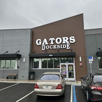 Gator’s Dockside - O Town West - Sandwiches Near Me - Orlando, Florida