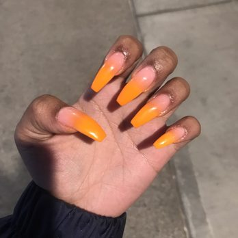 Bellazzio Nails Spa - Ombré acrylic - Nail Salons Near Me - Corona, California Bellazzio Nails Spa - Ombré acrylic - Nail Salons Near Me - Corona, California