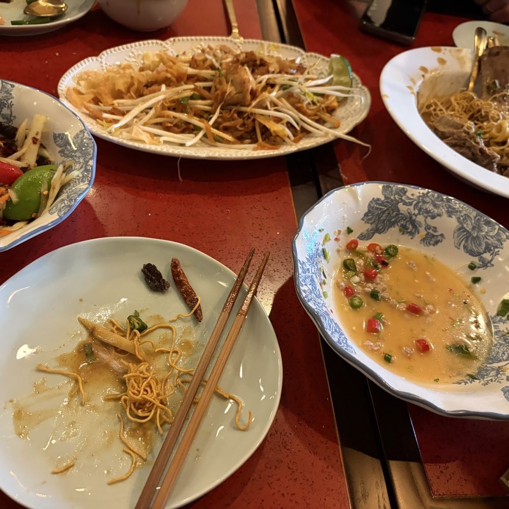 Noods Thai Noodle Soul - We destroyed the seafood noodles salad - Thai Near Me - Orlando, Florida Noods Thai Noodle Soul - We destroyed the seafood noodles salad - Thai Near Me - Orlando, Florida