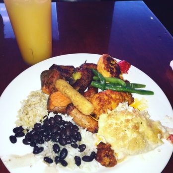 Oliveira's - Brazilian Near Me - Everett, Massachusetts