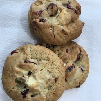 Bonefish Grill - Cranberry white chocolate cookies - Seafood Near Me - Paramus, New Jersey