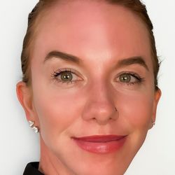 Breakthrough Hypnotherapy - Emily Gillette, Hypnotherapist at Breakthrough Hypnotherapy